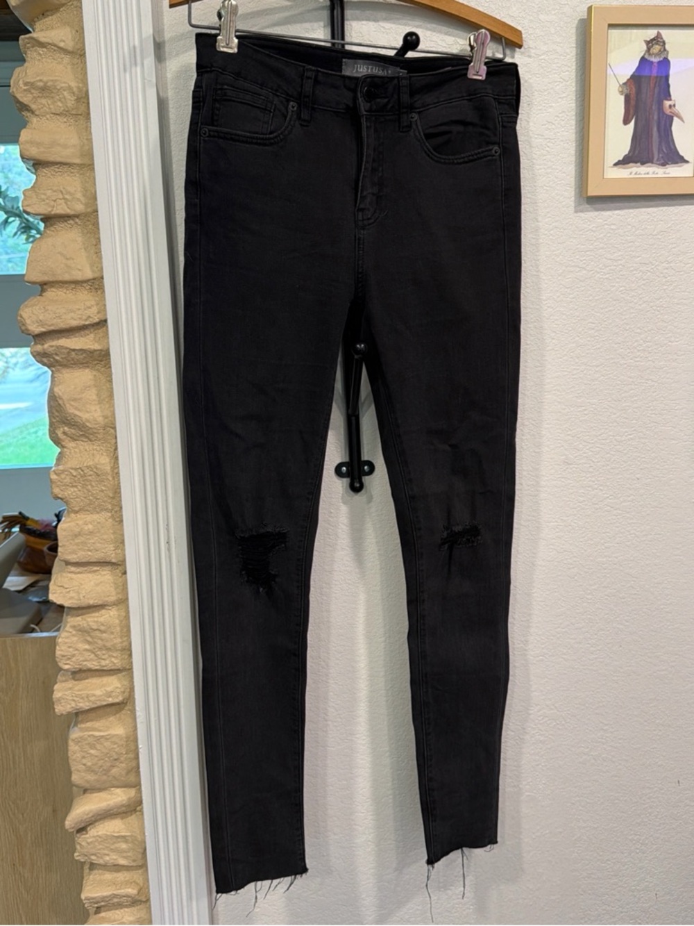 Just USA Black High-Rise Skinny Jeans with Knee Distress